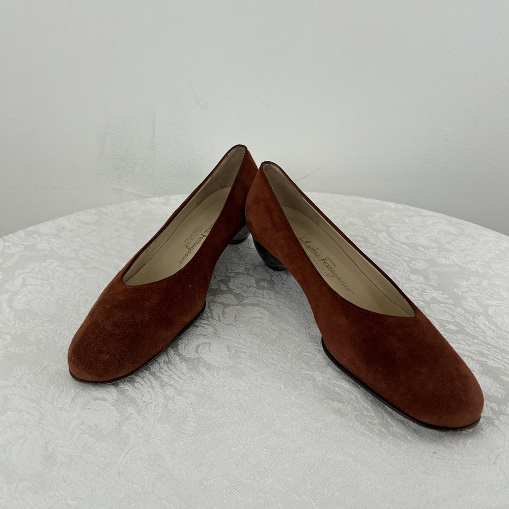 Vintage Salvatore Faragamo Brown Suede Pumps